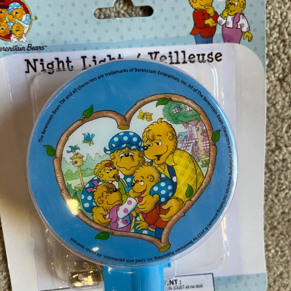 Night lights! Berenstain Bears Kids Night Lights Set of 5 LED (new/kids/x)
